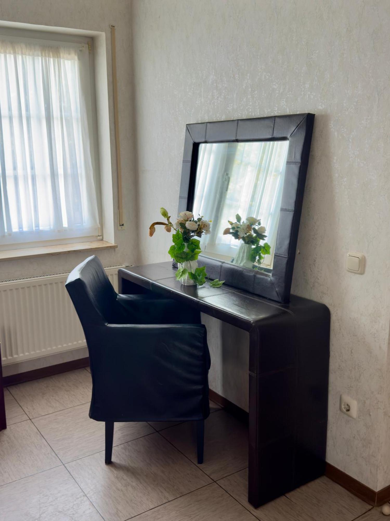 Hotel Moji 3 Landhaus Koeln Линдлар Экстерьер фото